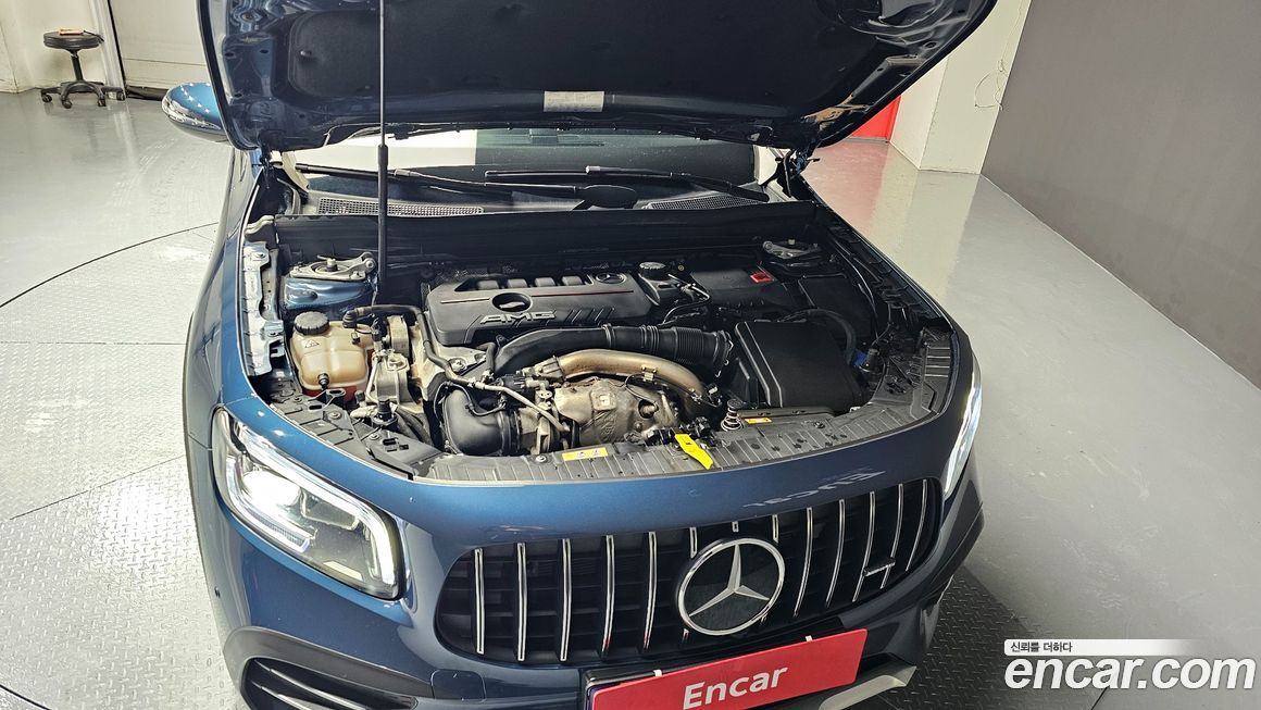 Mercedes-Benz GLB-Class 2023