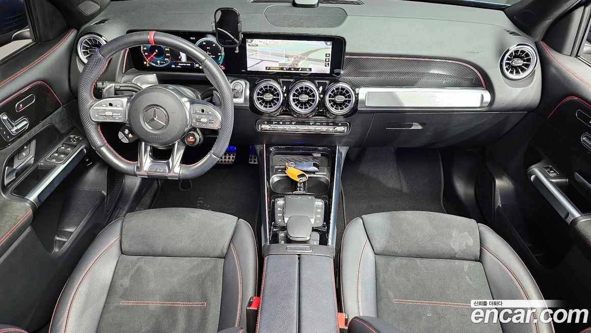 Mercedes-Benz GLB-Class 2023