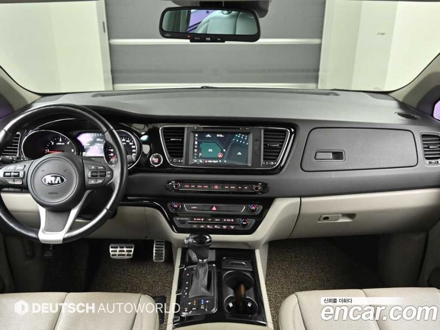 Kia Canival 2016