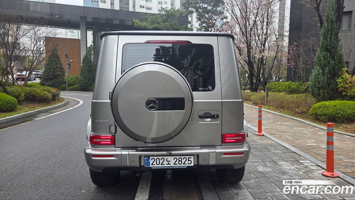 Mercedes-Benz G-Class 2025