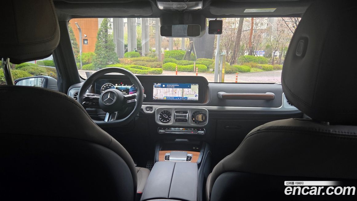 Mercedes-Benz G-Class 2025