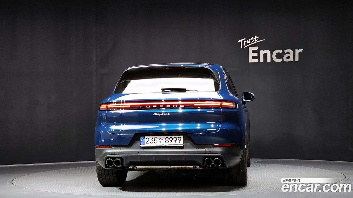 Porsche Cayenne 2024