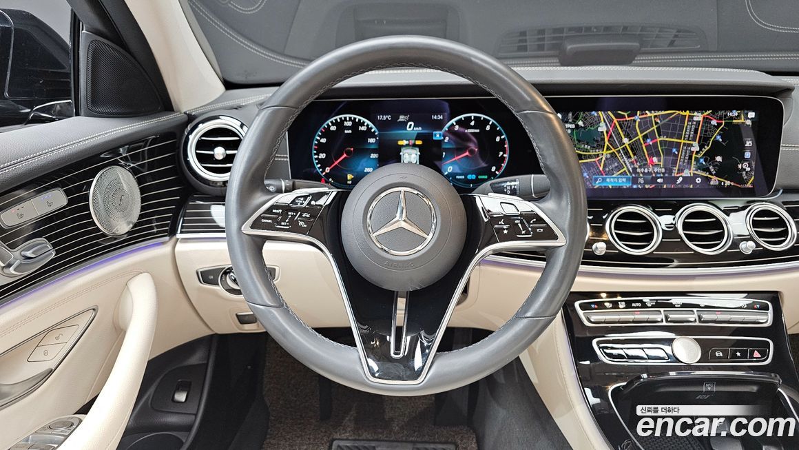 Mercedes-Benz E-Class 2023