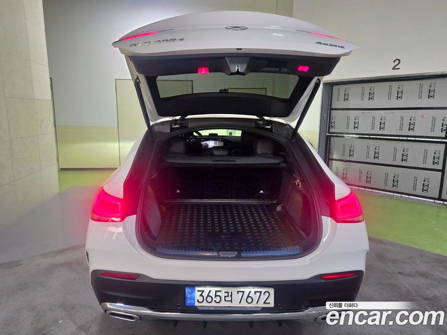 Mercedes-Benz GLE-Class 2021