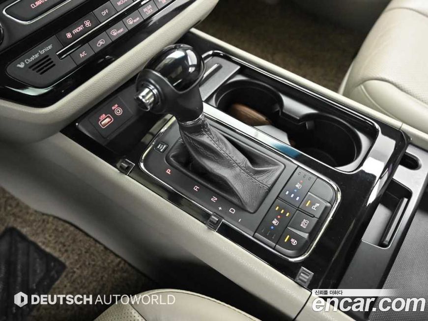 Kia Canival 2016