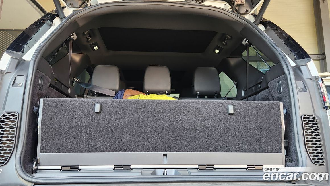 Land Rover Discovery 2018