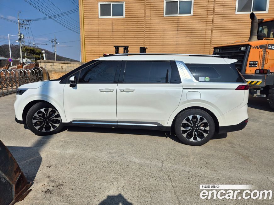 Kia Canival 2021