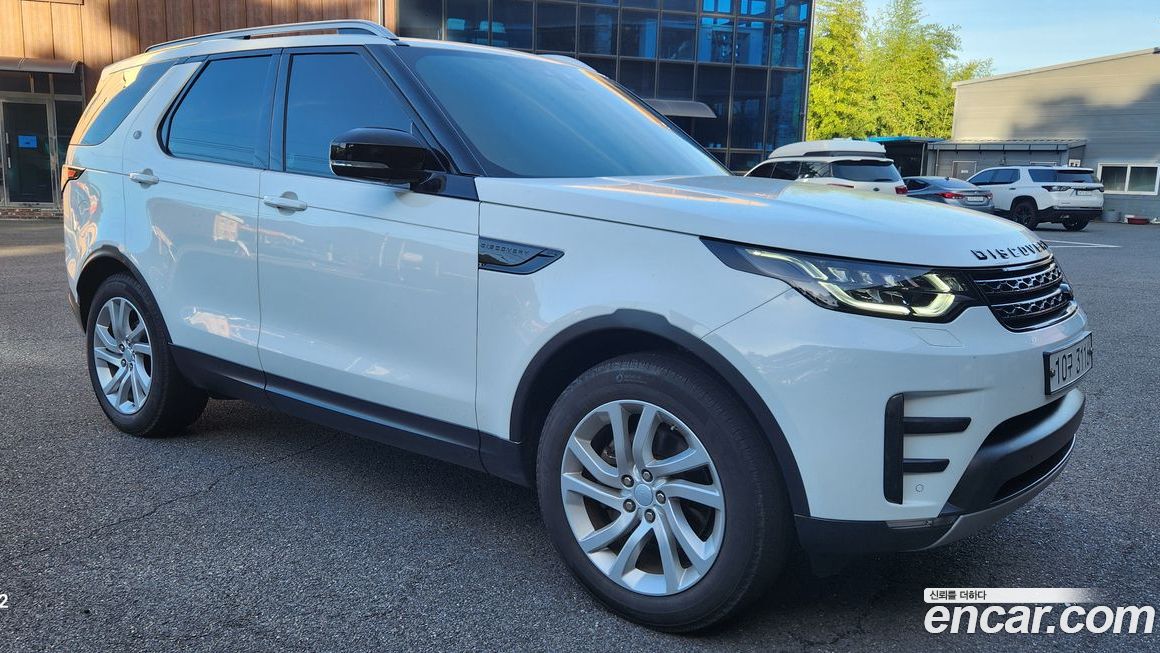 Land Rover Discovery 2018