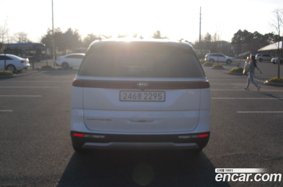 Kia Canival 2021