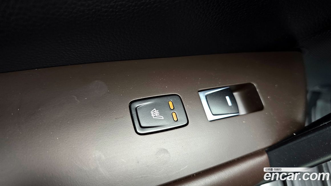 Hyundai Grandeur 2016