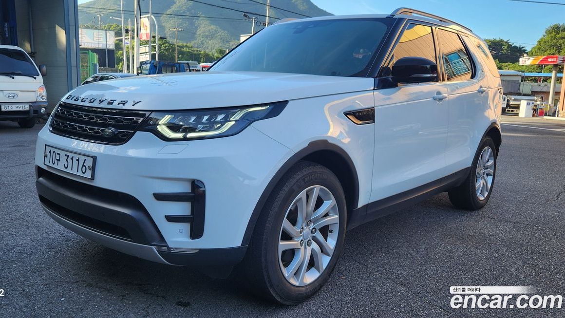 Land Rover Discovery 2018
