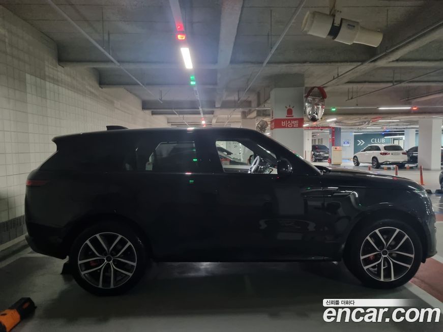 Land Rover Range Rover Sport 2026