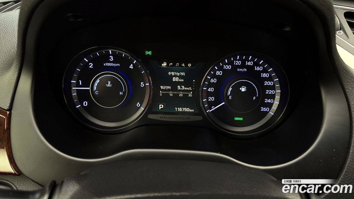 Hyundai Grandeur 2016