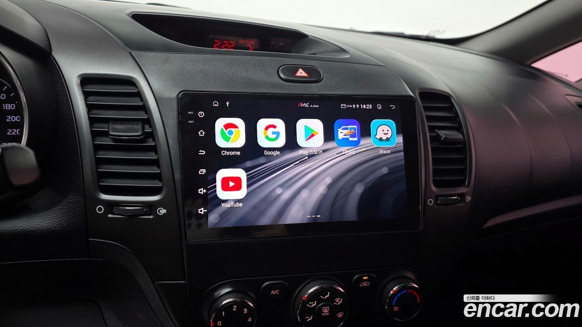 Kia K3 2015