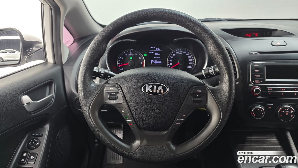 Kia K3 2015