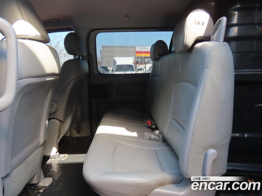 Hyundai Starex 2021