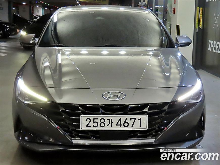 Hyundai AVANTE 2021