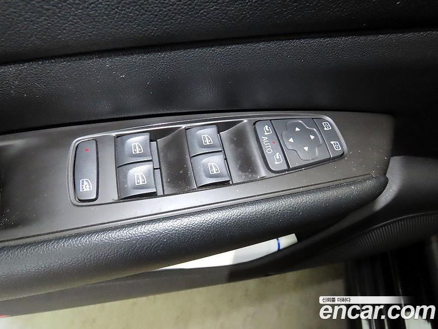 Renault-KoreaSamsung SM6 2021