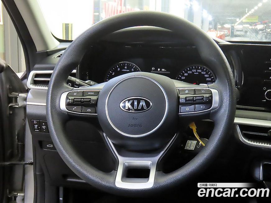 Kia K5 2021