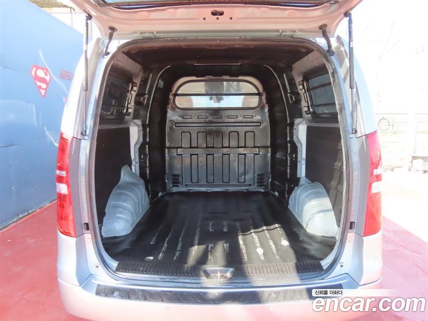 Hyundai Starex 2021