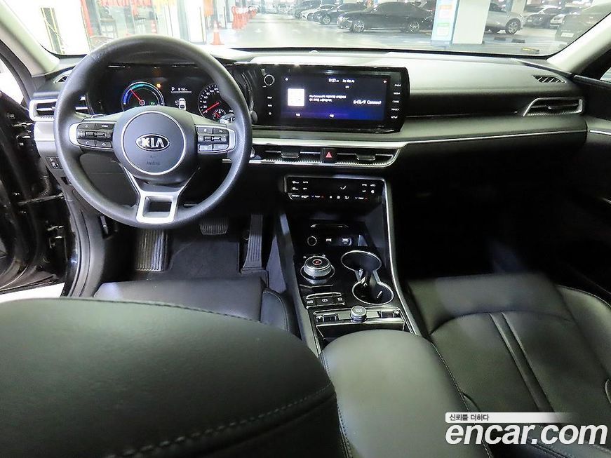 Kia K5 2021