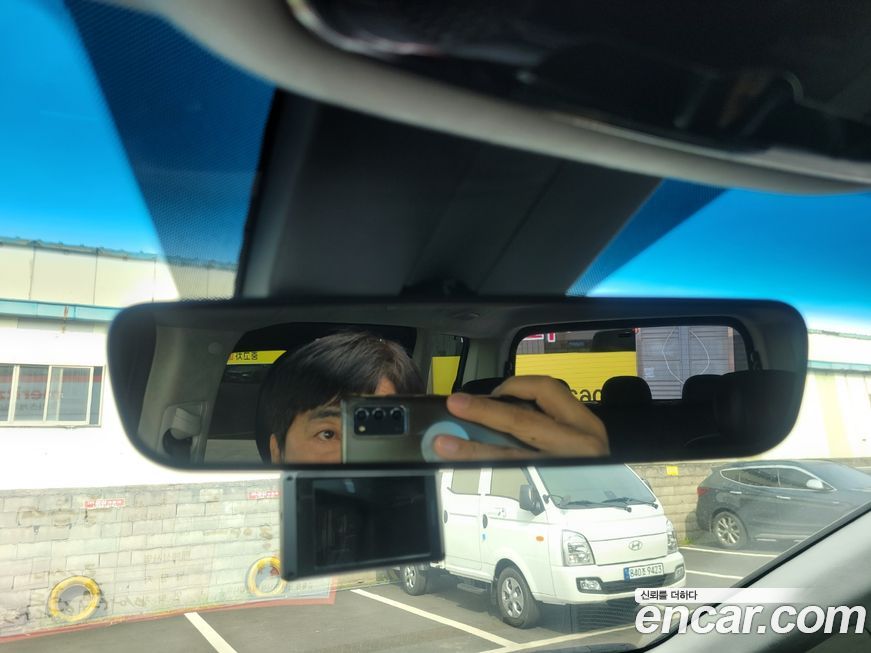 Hyundai Staria 2022