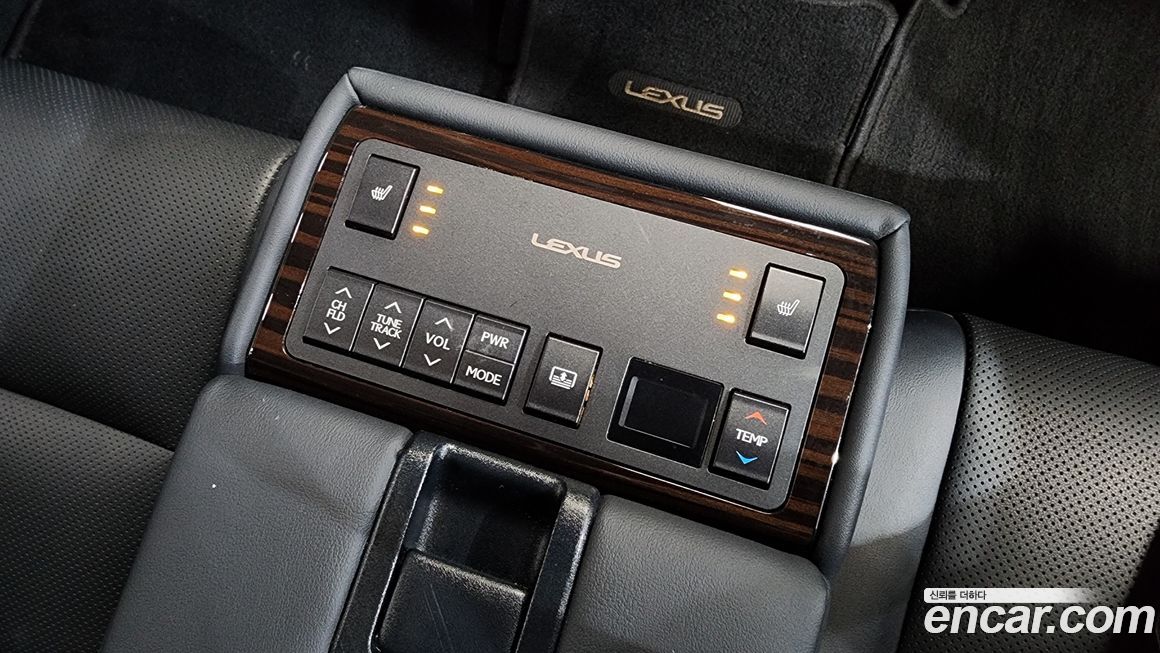 Lexus ES 2017