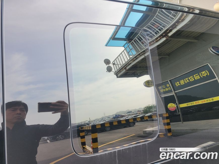 Hyundai Staria 2022
