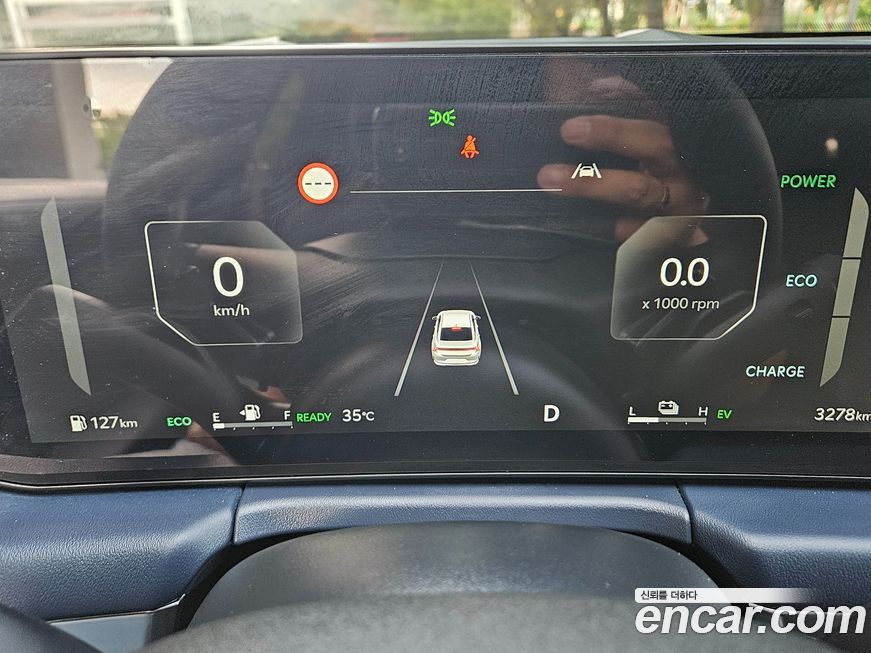 Kia K8 2025