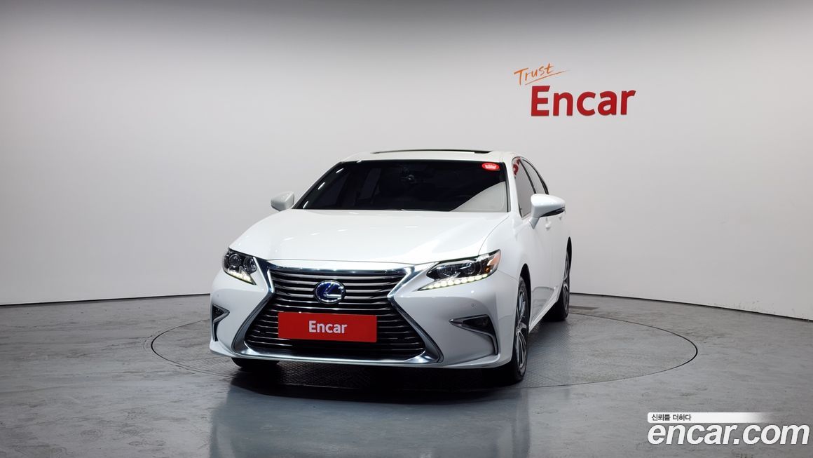 Lexus ES 2017