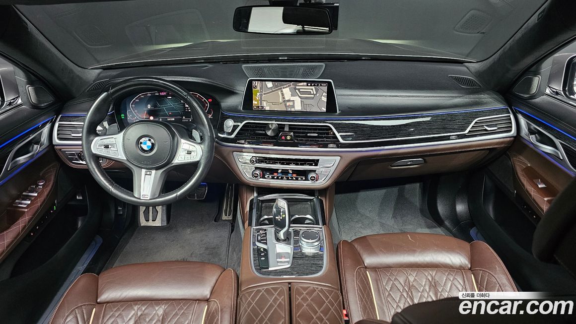 BMW 7-Series 2021