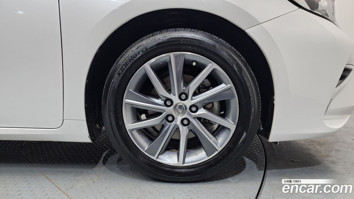 Lexus ES 2017