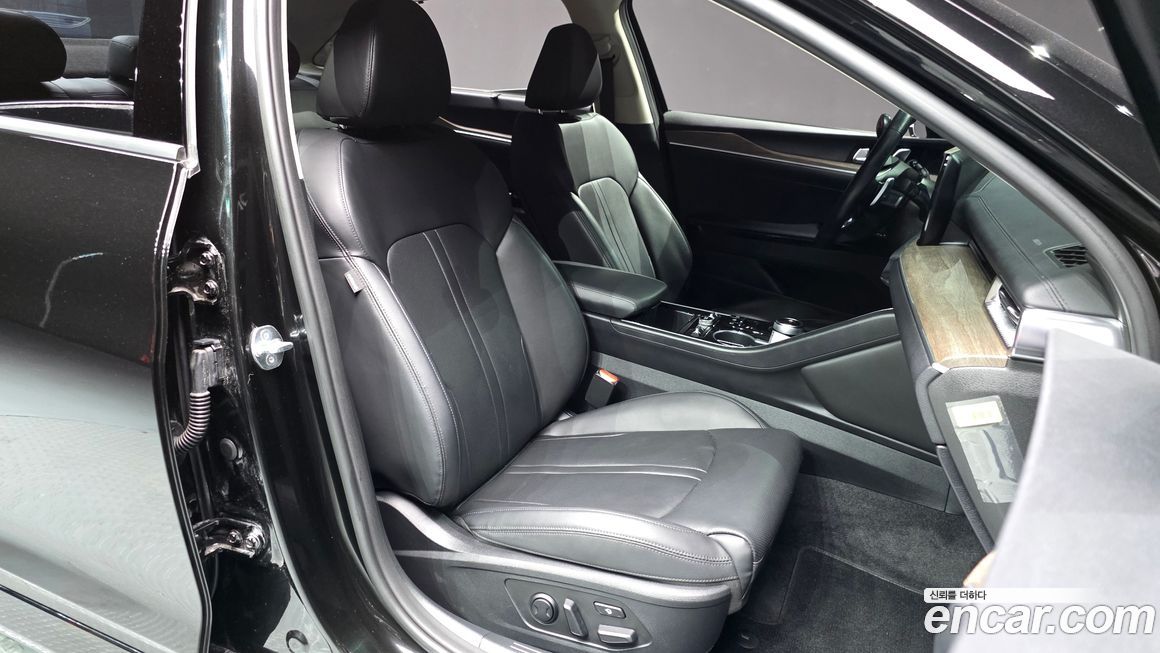 Kia K5 2023