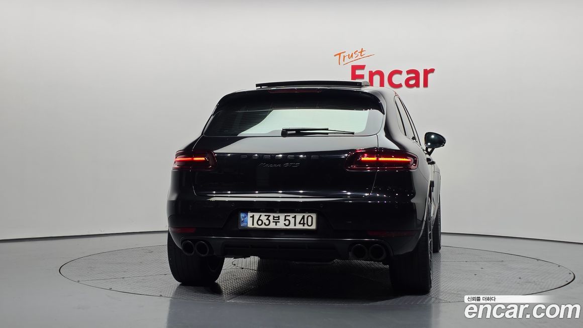Porsche Macan 2018