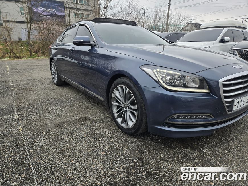 Hyundai Genesis 2016