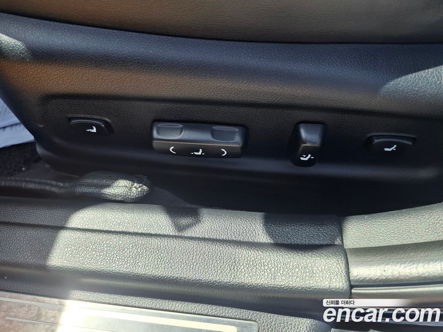 Kia K7 2011