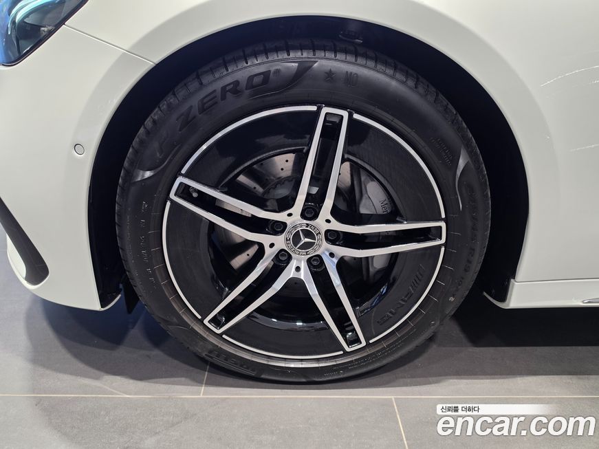 Mercedes-Benz E-Class 2026