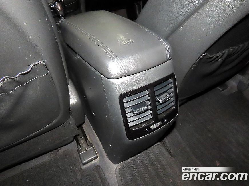 Kia K5 2011