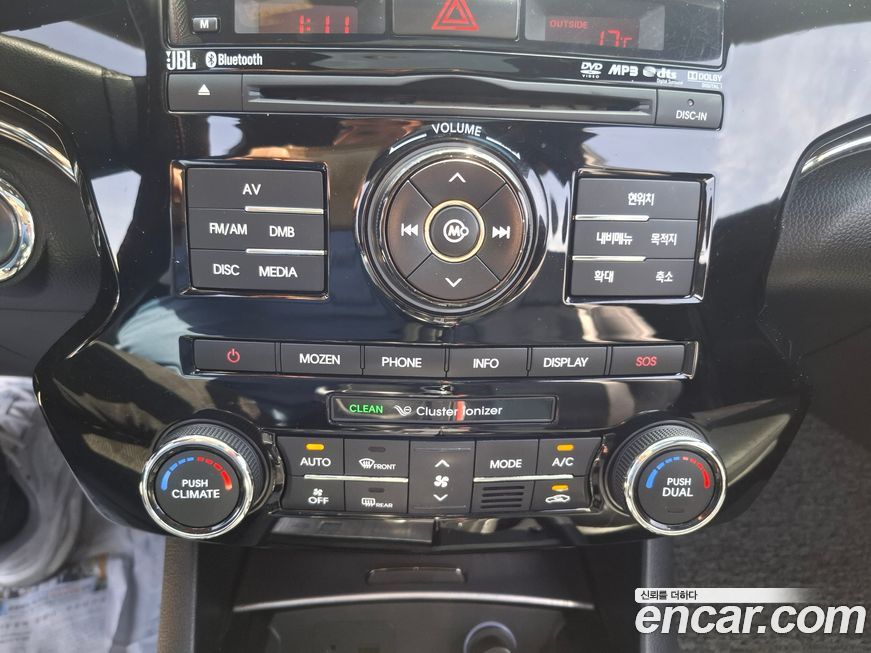 Kia K7 2011