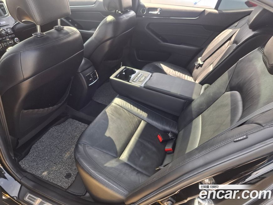 Kia K7 2011