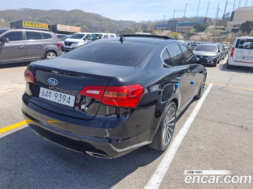 Kia K7 2011