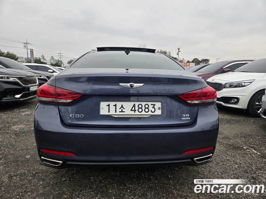 Hyundai Genesis 2016