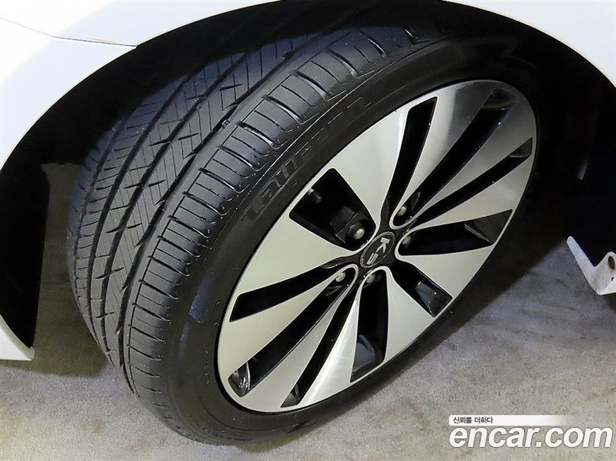 Kia K5 2011