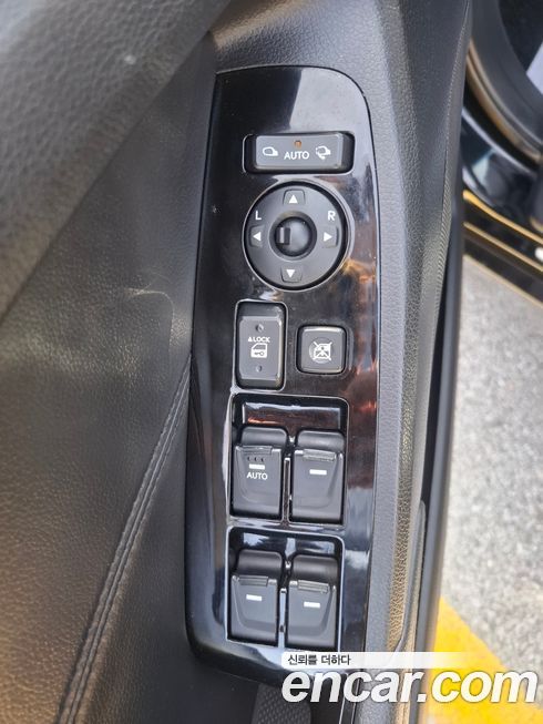Kia K7 2011