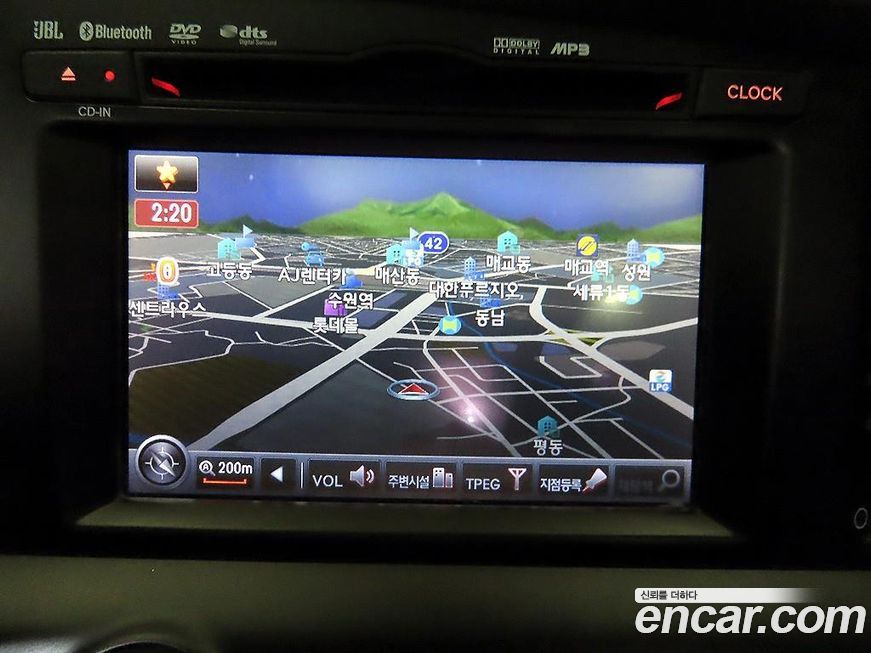 Kia K5 2011