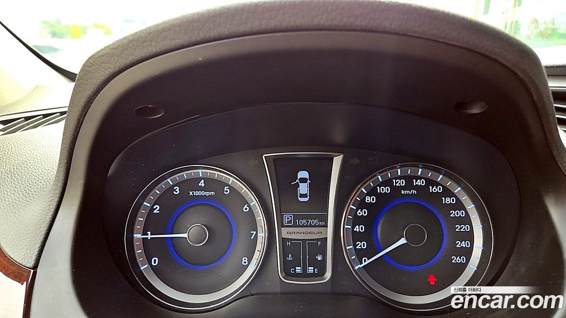 Hyundai Grandeur 2012