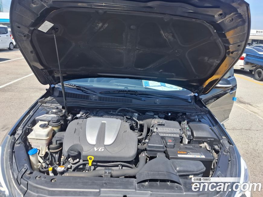 Kia K7 2011