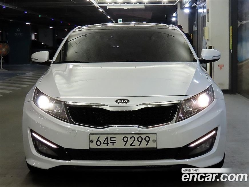 Kia K5 2011