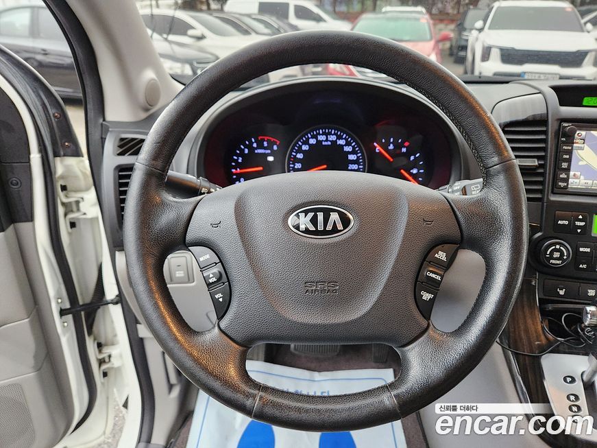 Kia Canival 2013