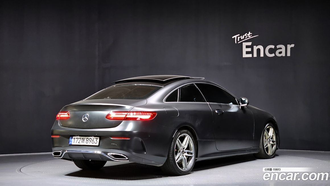 Mercedes-Benz E-Class 2017